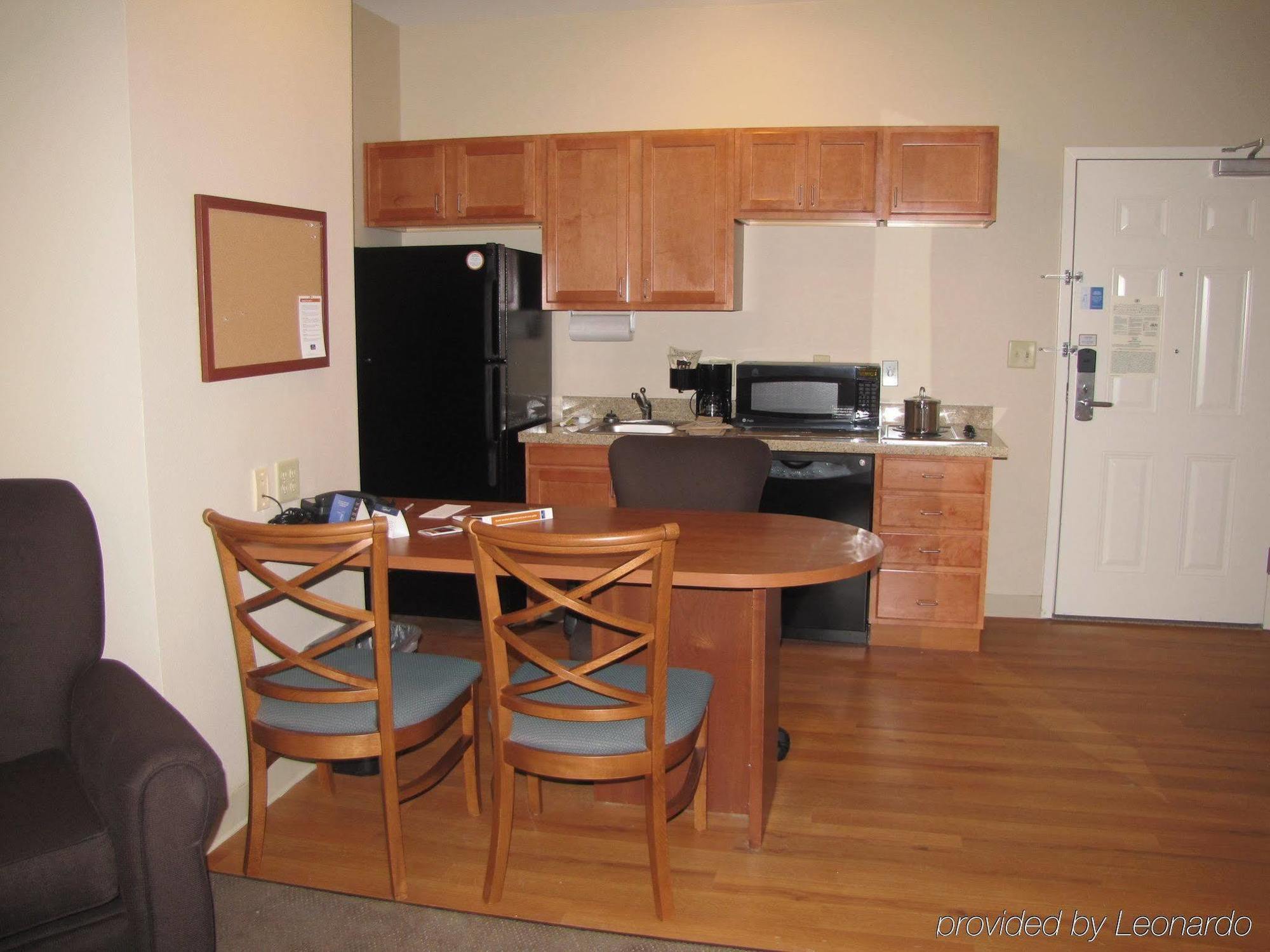 Candlewood Suites Longview By Ihg Bagian luar foto