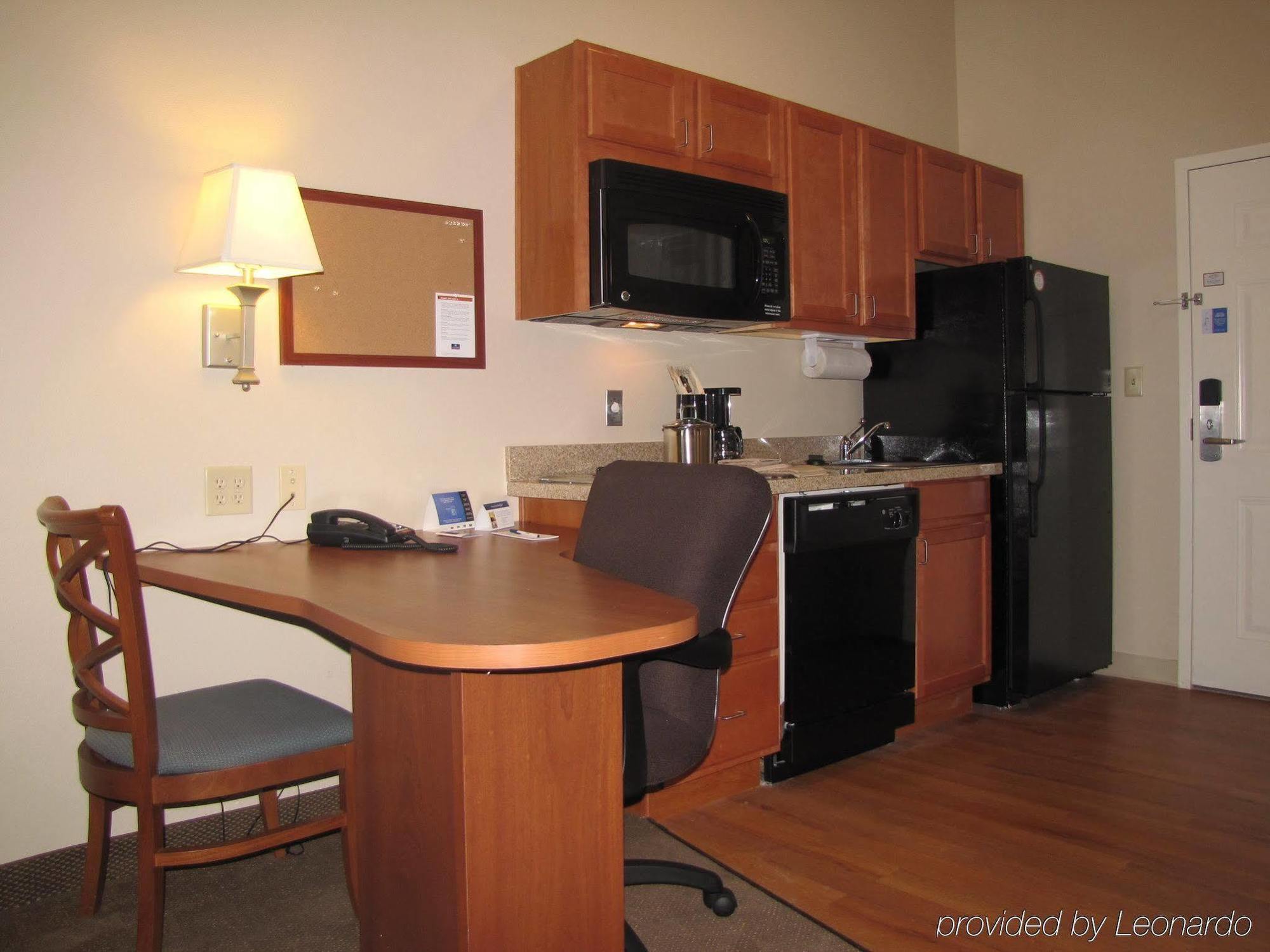 Candlewood Suites Longview By Ihg Bagian luar foto